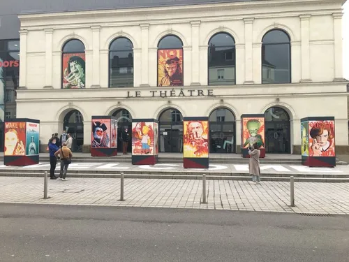 Culture : des rassemblements devant les théâtres occupés demain à...